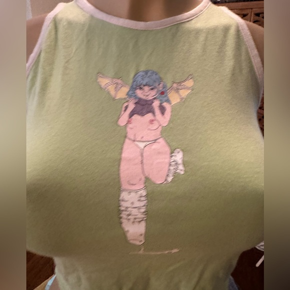 NWOT pastel green cut off graphic tank top size S - Picture 2 of 8